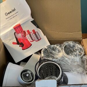 Geedel Rotary Cheese Grater - WHITE